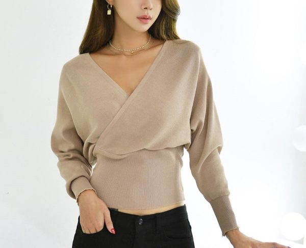 V-neck cut out back sweaters