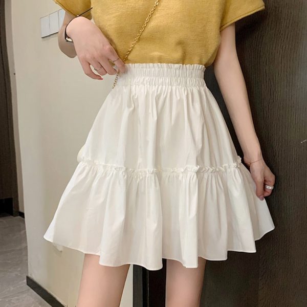 Line Pleated Skirt